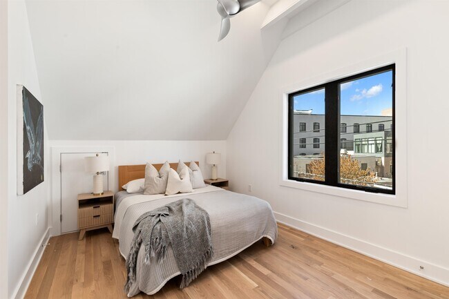 Building Photo - 80 Hackensack Plank Rd