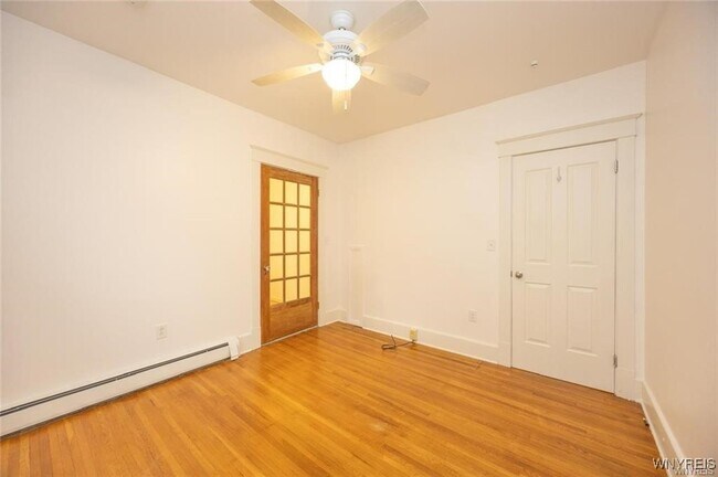 Building Photo - 114 Ashland Ave