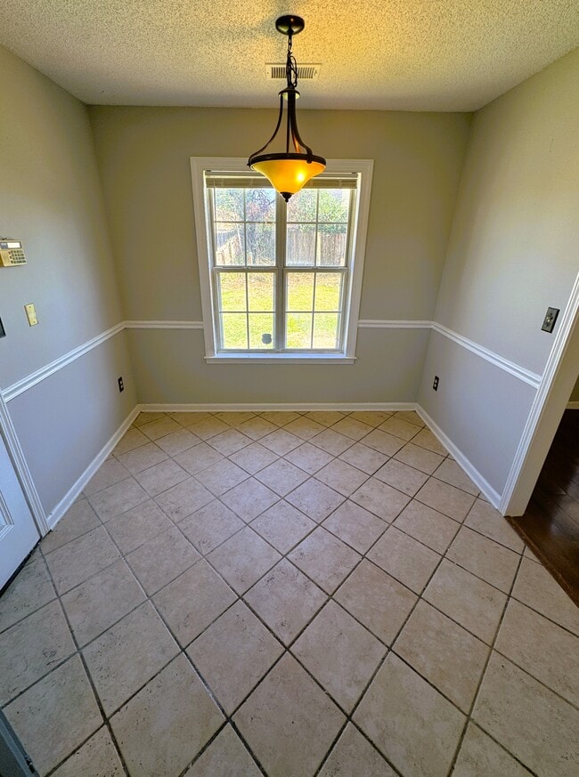 Building Photo - 5376 Ragan Ridge Dr