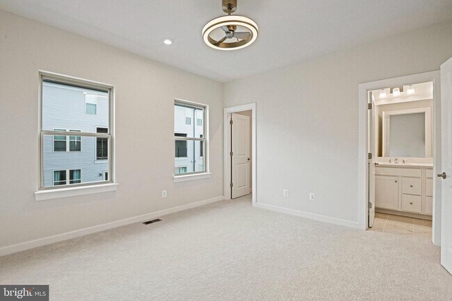 Building Photo - 2172 Glacier Rd