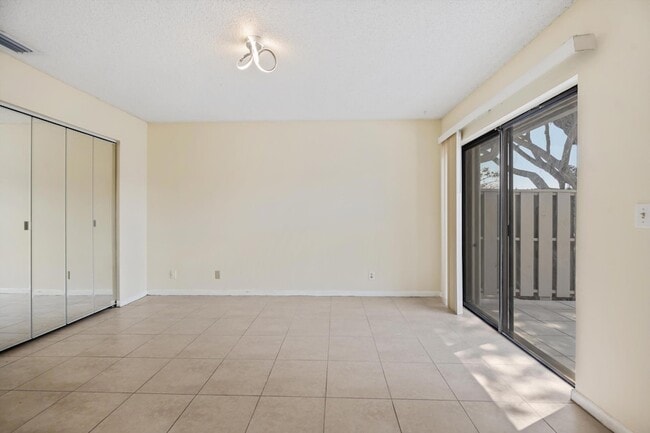 Building Photo - 8007 Ambach Way