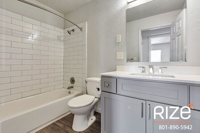 Building Photo - 797 Wasatch St.