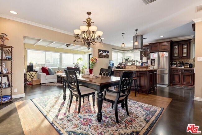 Building Photo - 1923 S Crescent Heights Blvd