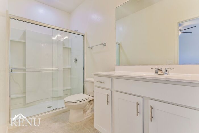 Building Photo - 18371 Conquistador Dr