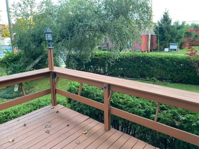 Back deck - 2 S Franklin St