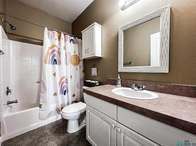 Building Photo - 4701 Navajo Rd