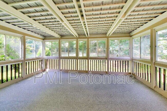 Building Photo - 14672 Brougham Way