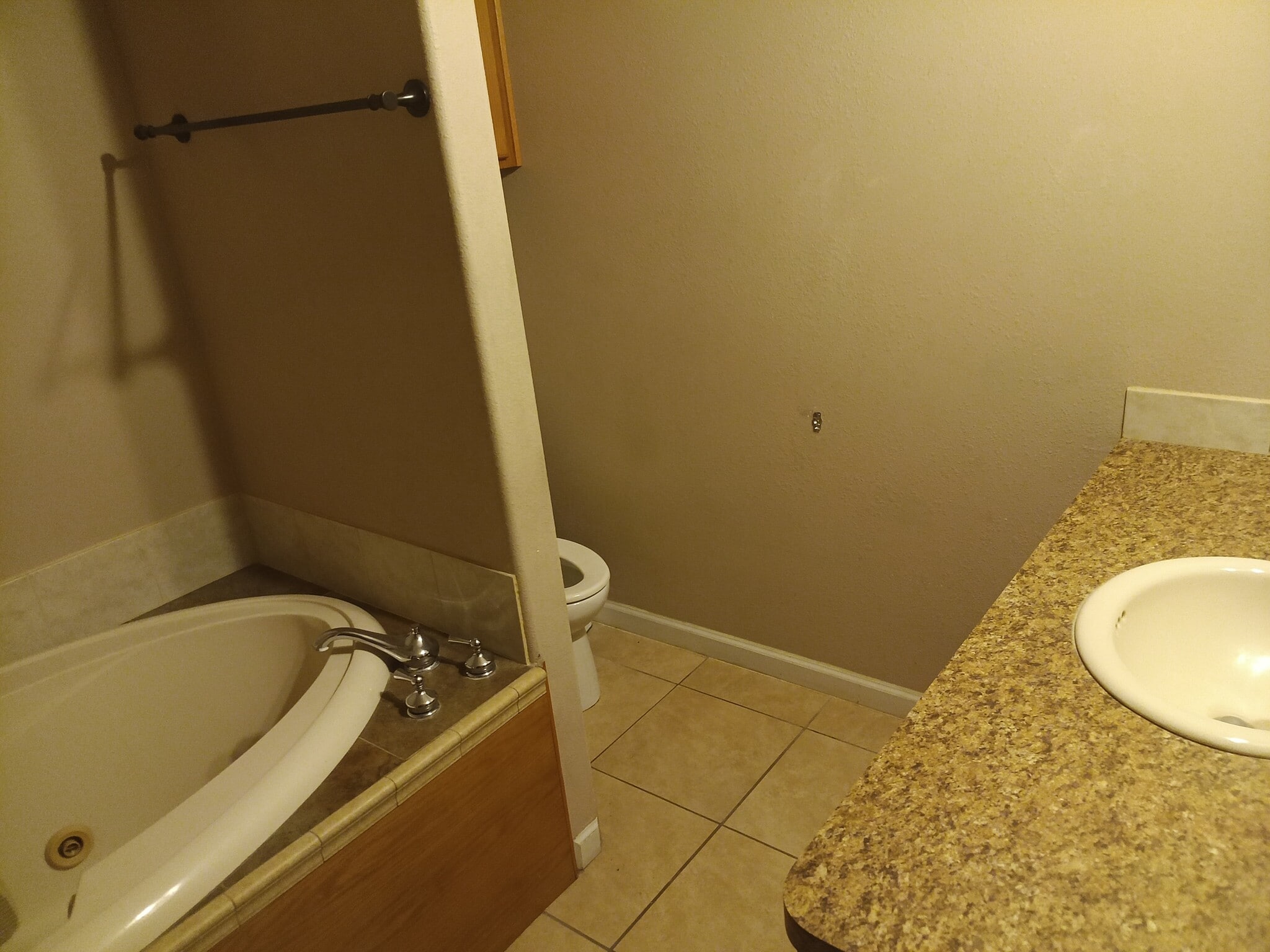 Building Photo - 299 Altarest Ave