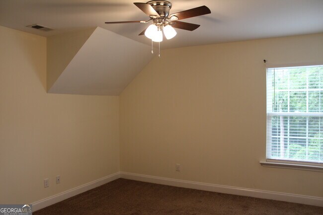 Building Photo - 8100 Burkhalter Rd