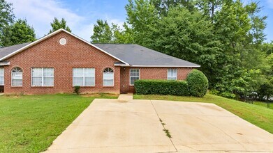 Building Photo - 684 Yeager Ln