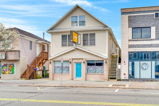 Building Photo - 2 Ocean Terrace