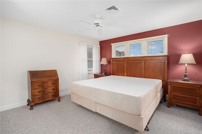 Building Photo - 14 Betty Hill Rd