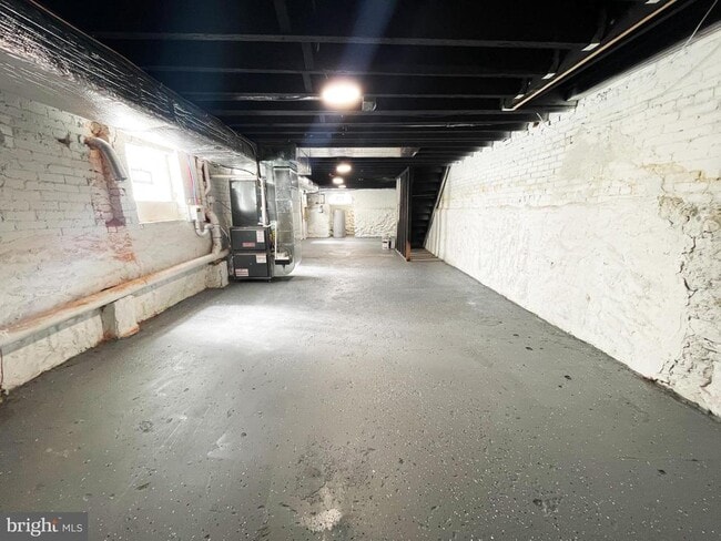 Building Photo - 1643 N 56th St