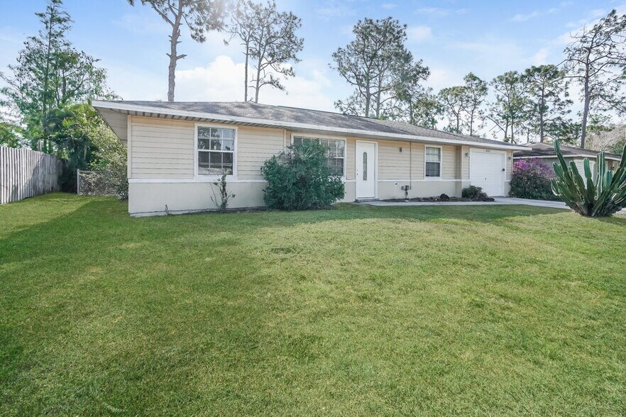Building Photo - 18703 Sebring Rd