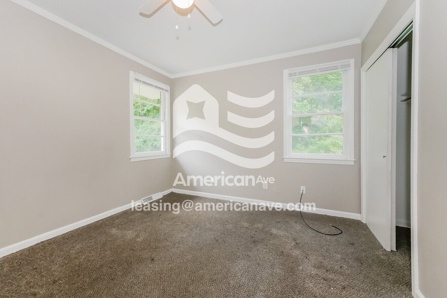 Building Photo - 133 Ann Pl