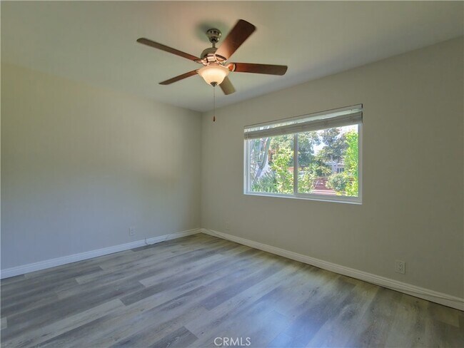 Building Photo - 6928 Lubao Ave