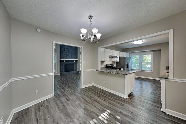 Building Photo - 174 Fox Dr