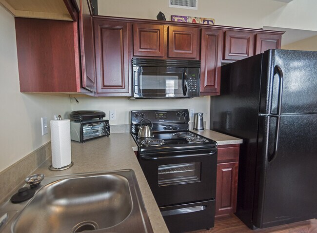 Interior Photo - Tenth & College Horizons Apartments
