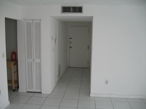 Building Photo - 6969 Collins Ave