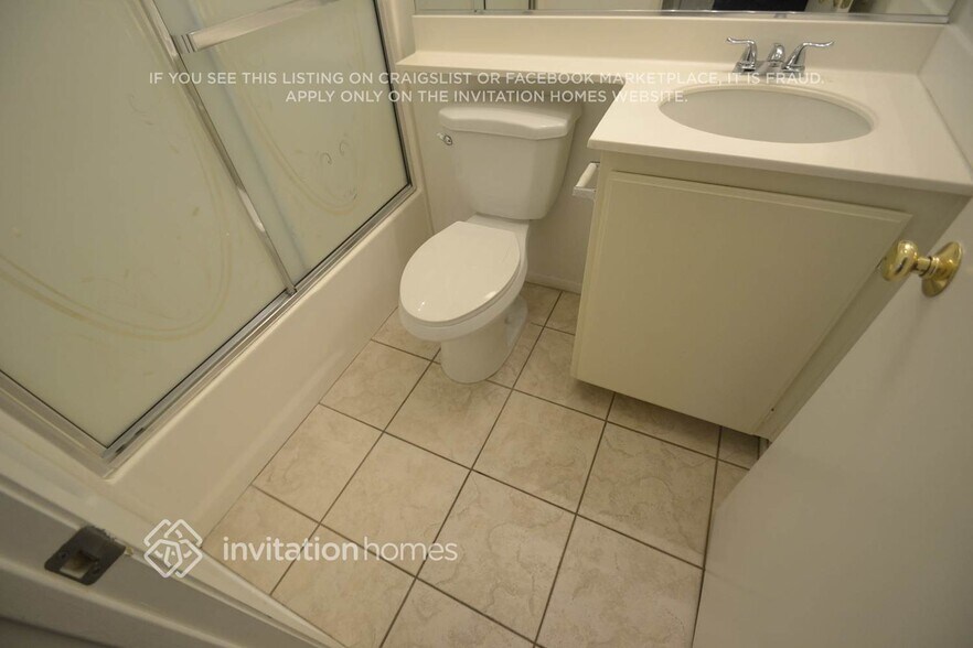 Building Photo - 4672 Countrygate Ct