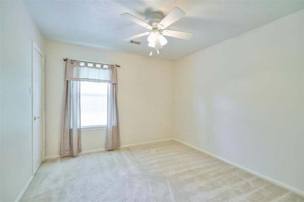 Building Photo - 5030 Deer Point Dr