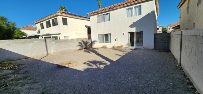 Building Photo - 1687 E Balsam Mist Ave