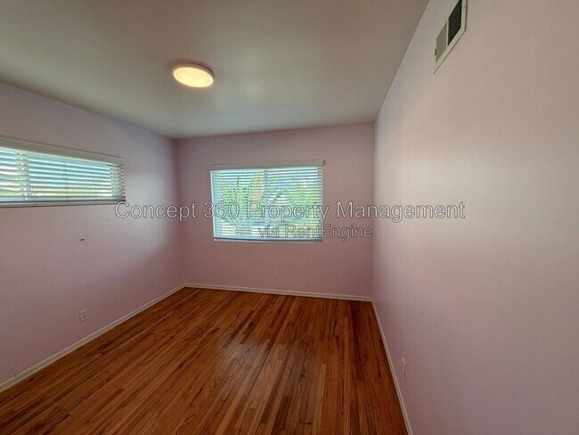 Building Photo - 3610 W 230th St