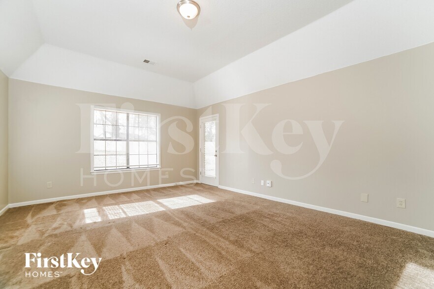 Building Photo - 5001 Rabbit Cross Cove