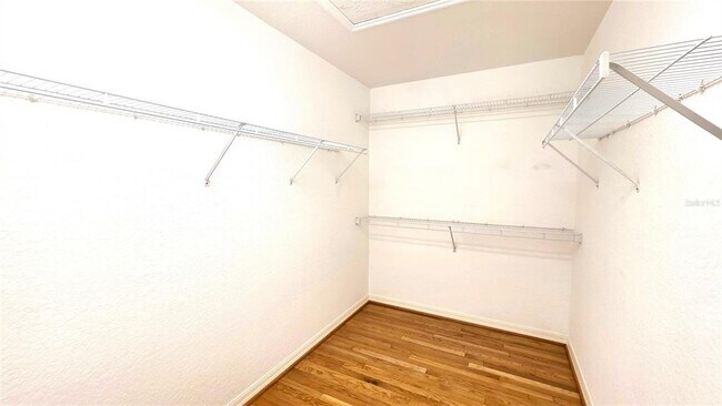 Building Photo - 381 1st Ave SW