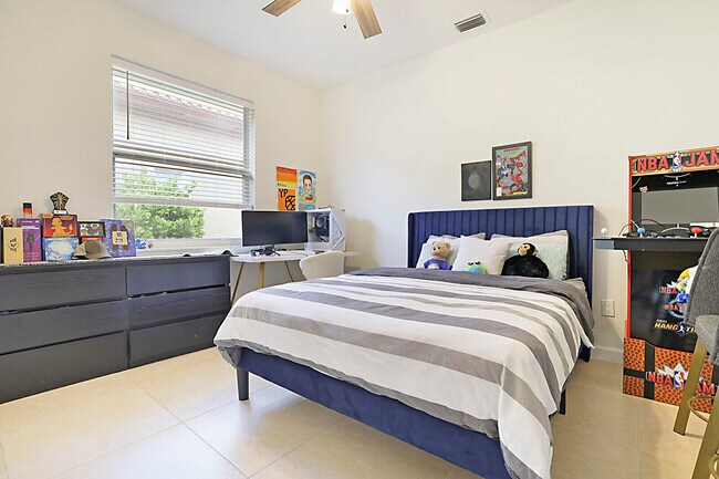 Building Photo - 21707 Marigot Dr