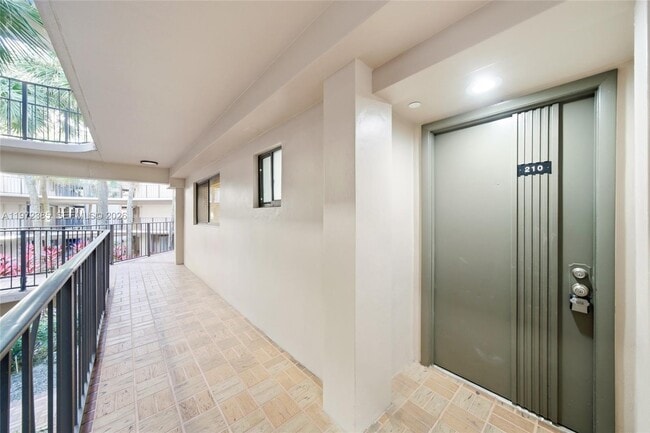 Building Photo - 8760 SW 133rd Avenue Rd