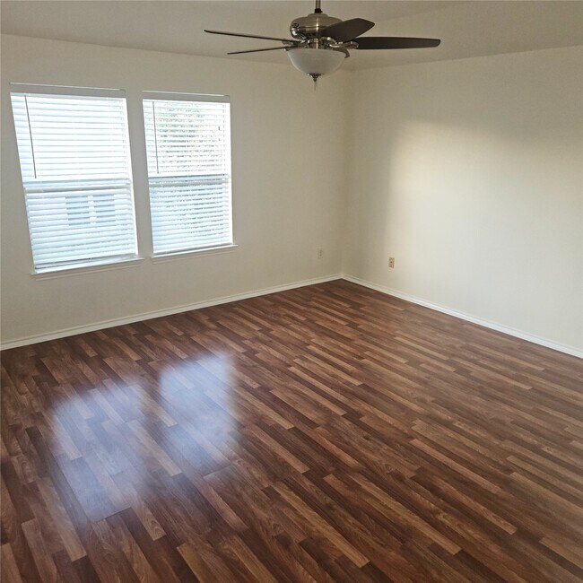 Building Photo - 20314 Baytide Ct