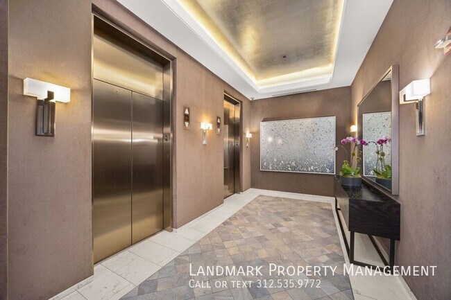 Building Photo - 1201 S Prairie Ave