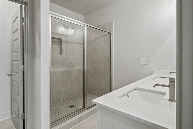 Building Photo - 4322 Fern River Bnd