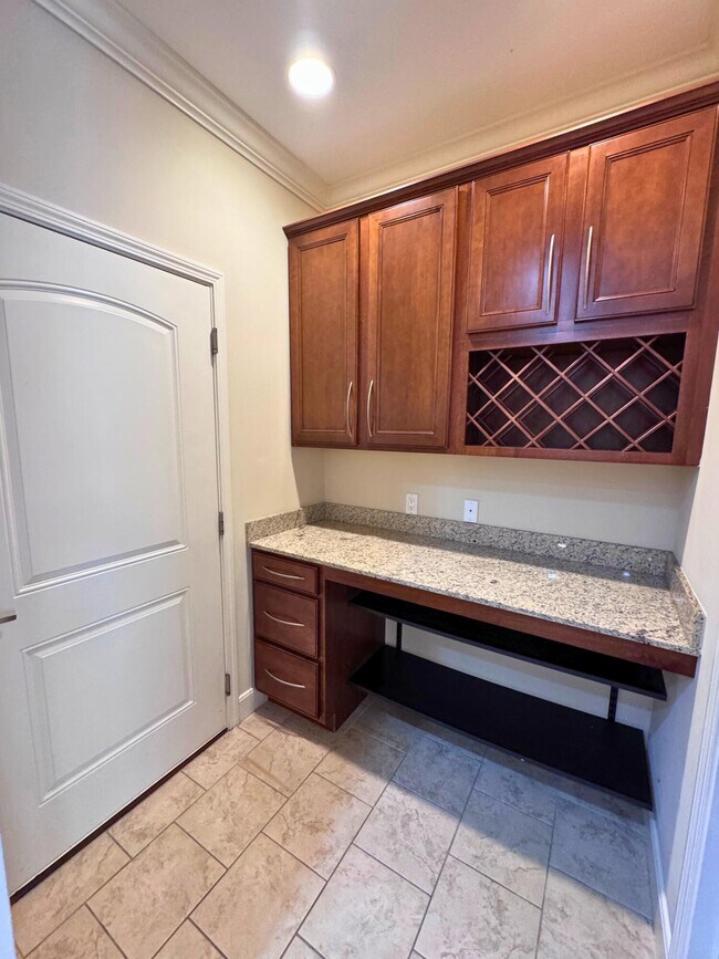 Building Photo - 2416 Boulder Springs Dr
