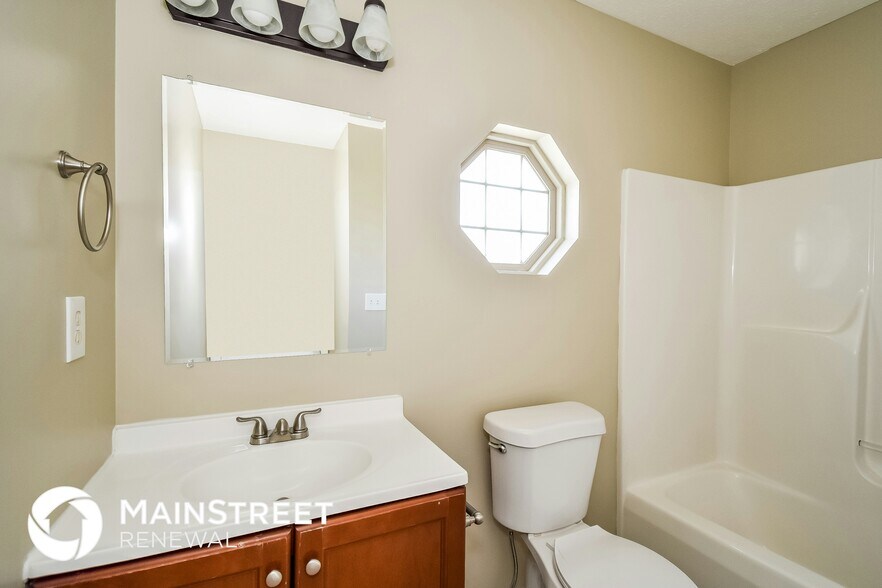 Building Photo - 176 Dogwood Run
