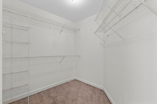 Building Photo - Surf City Townhome!