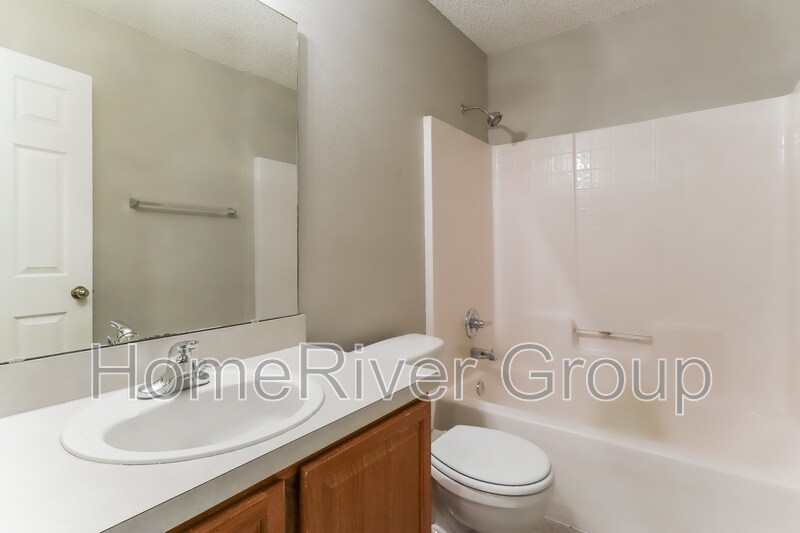 Building Photo - 6307 Ironside Dr S