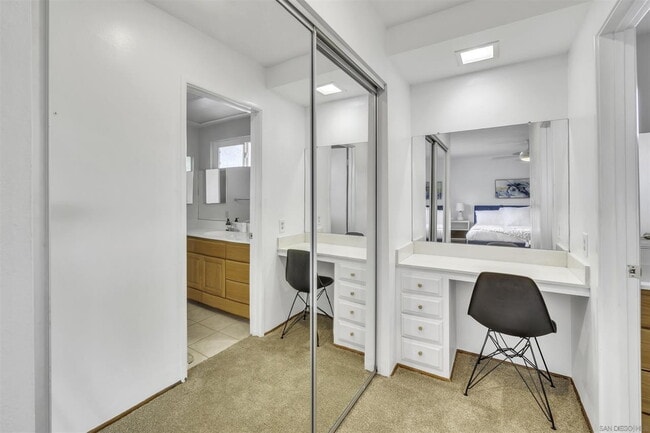 Building Photo - FULLY FURNISHED Mid-Century Modern 3 Bed R...