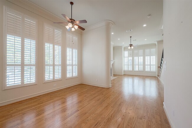 Building Photo - 1804 Haddon St