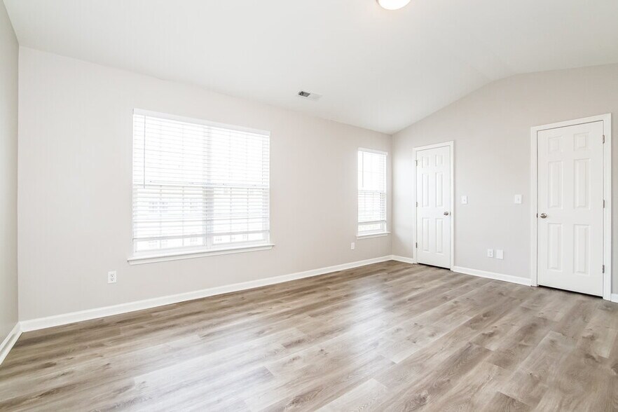 Building Photo - 507 Sutter Gate Ln