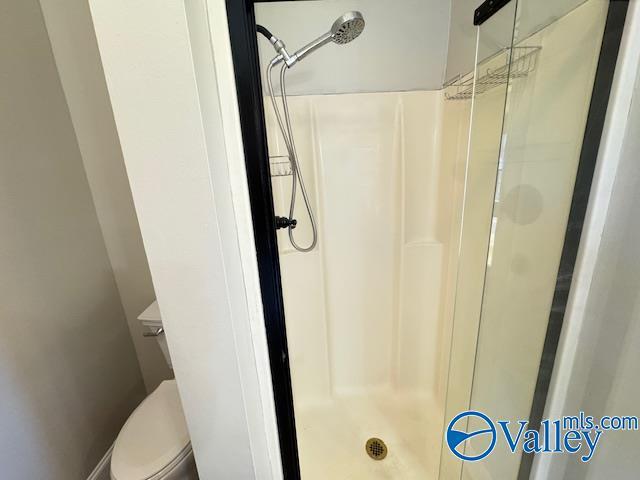 Building Photo - 492 SW Sussex Dr