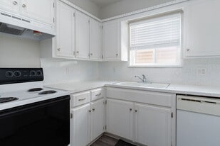 Building Photo - Paseo24 Apartments