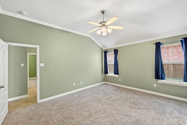 Building Photo - 8218 Silver Lure Dr