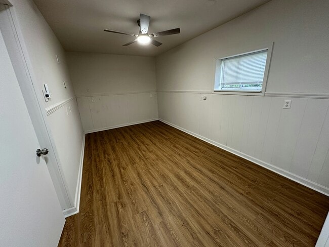Building Photo - 170 Desimone Dr