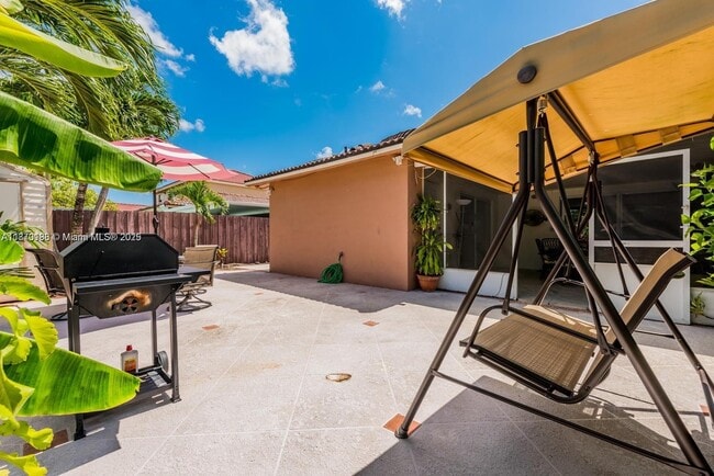 Building Photo - 14347 SW 176th Terr