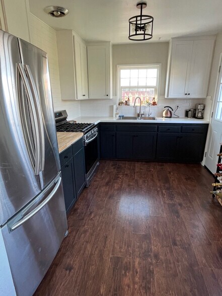 Building Photo - 6462 Birchwood St