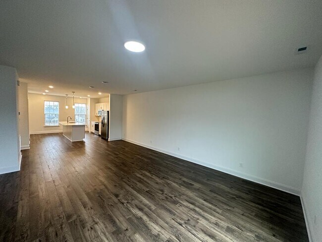 Building Photo - 7117 Leire Ln