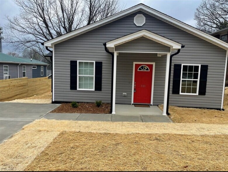 Primary Photo - 1110 Thurmond St