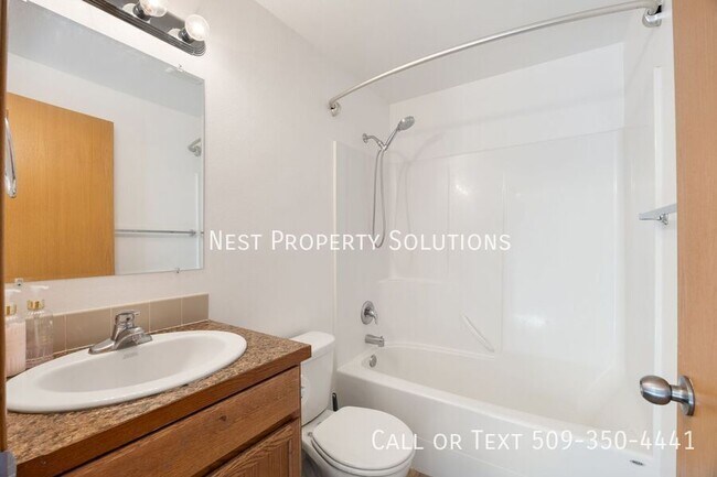 Building Photo - 1317 W Electra St